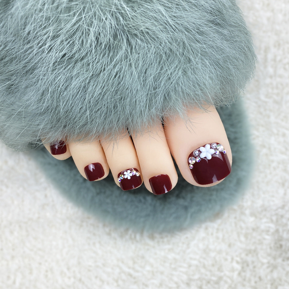 White Wine Red Toe Nails Finished Small Flower With Diamond Nail Patch